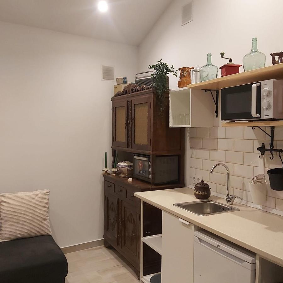 Casa Rustica Con Finca, Regato Dentro Y Piscina Apartment *