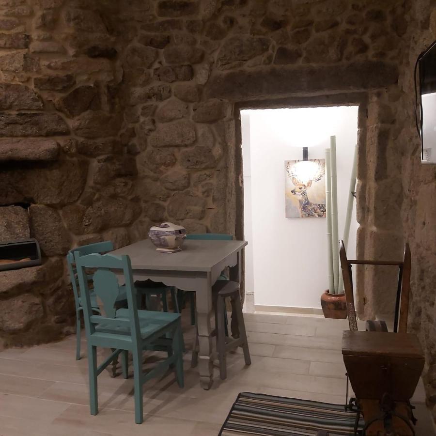 Casa Rustica Con Finca, Regato Dentro Y Piscina *
